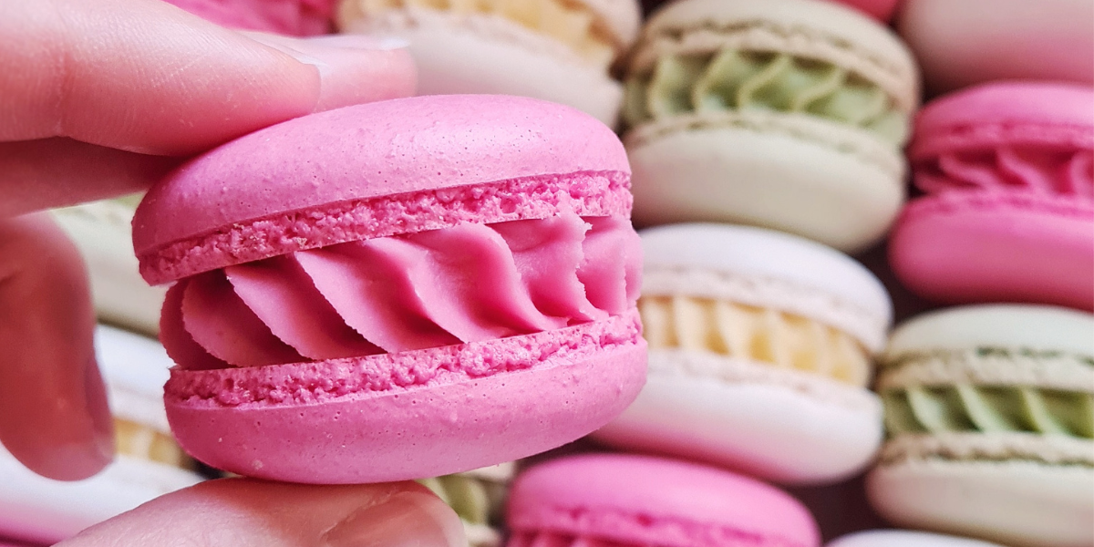 Macarons Hero